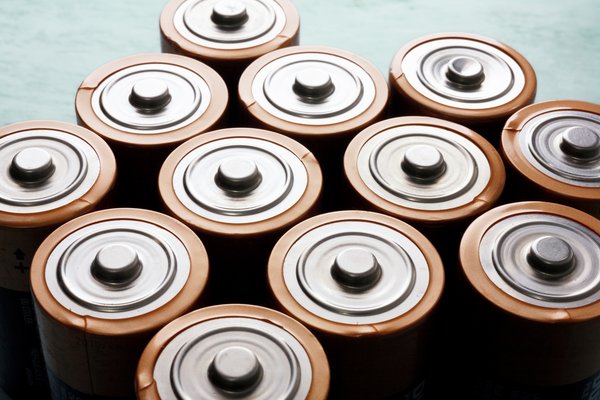 Quels sont les avantages des nouvelles batteries au lithium-soufre pour les voitures électriques ?